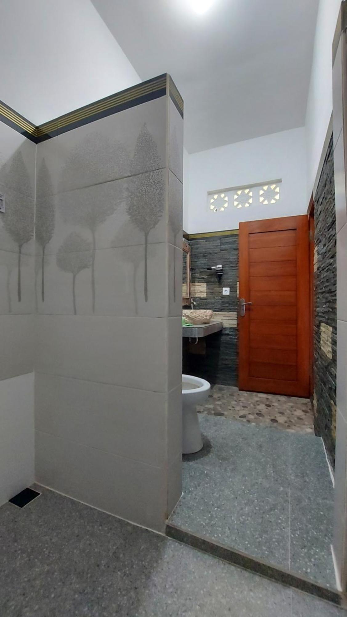 Hotel Shri Ganesh Lovina Екстериор снимка