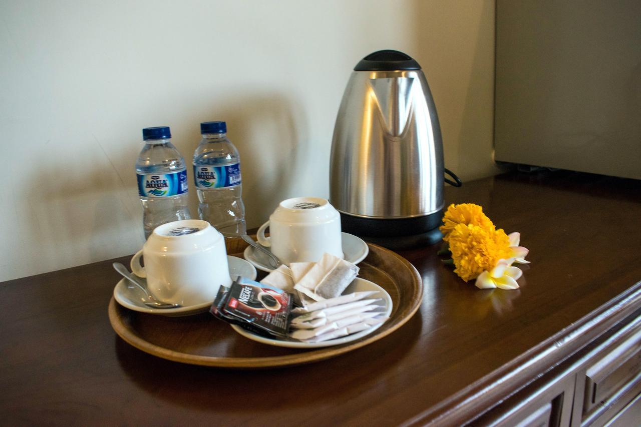Hotel Shri Ganesh Lovina Екстериор снимка